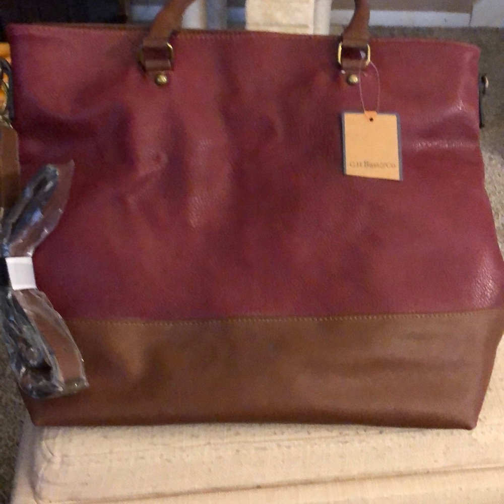 GH Bass And Company pocketbook